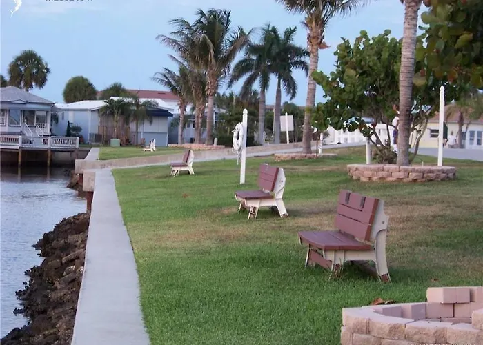 Stylish 2 Bedroom Home Steps From Private Beach