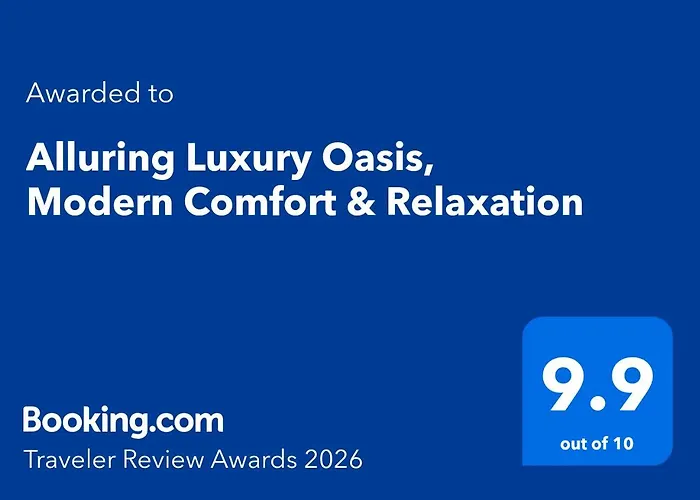 Alluring Luxury Oasis, Modern Comfort & Relaxation